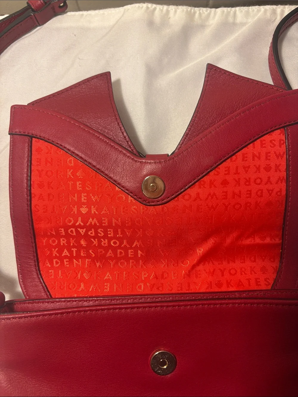 EUC Kate Spade Dynasty Red Leather Aster Montrose Avenue Bow Crossbody Bag